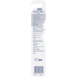 Oral-B Pro Health 7 Benefits in 1 - Soft Toothbrush